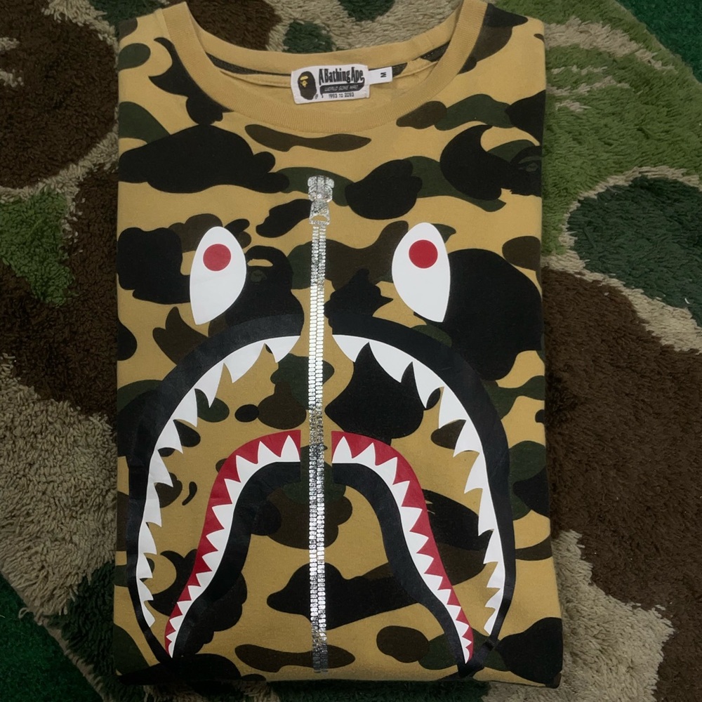 A Bathing Ape Yellow Camo Shark Tee Shirt Medium